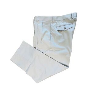 L.L. Bean Wrinkle Free Classic Fit Off White Pleated Chino Pants sz 35/29